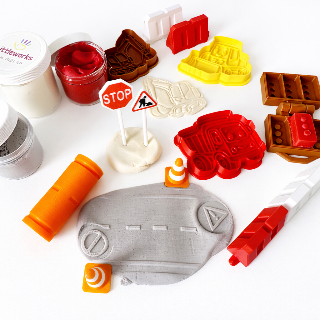 Busy Builders Playkit