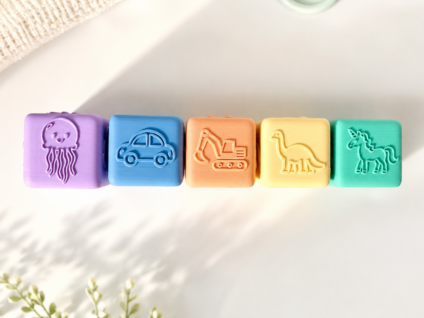 Construction theme 6-Sided Play Dough Stamp Cube